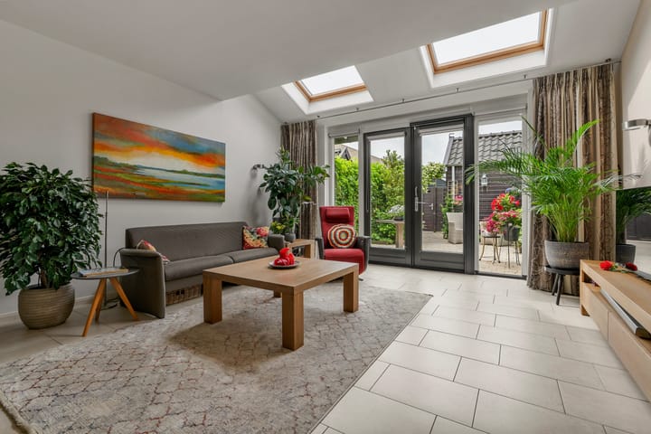 Tussenwoning te koop: IJzerwerf 6, Nieuwegein