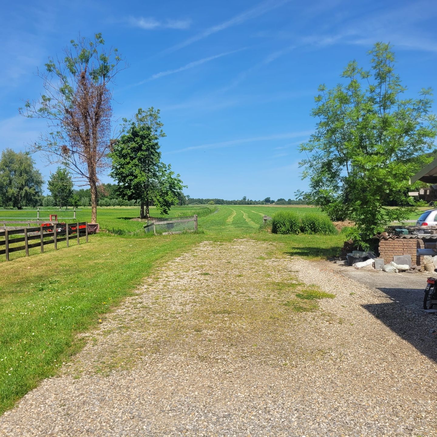Bekijk foto 3 van Nieuw-Loosdrechtsedijk