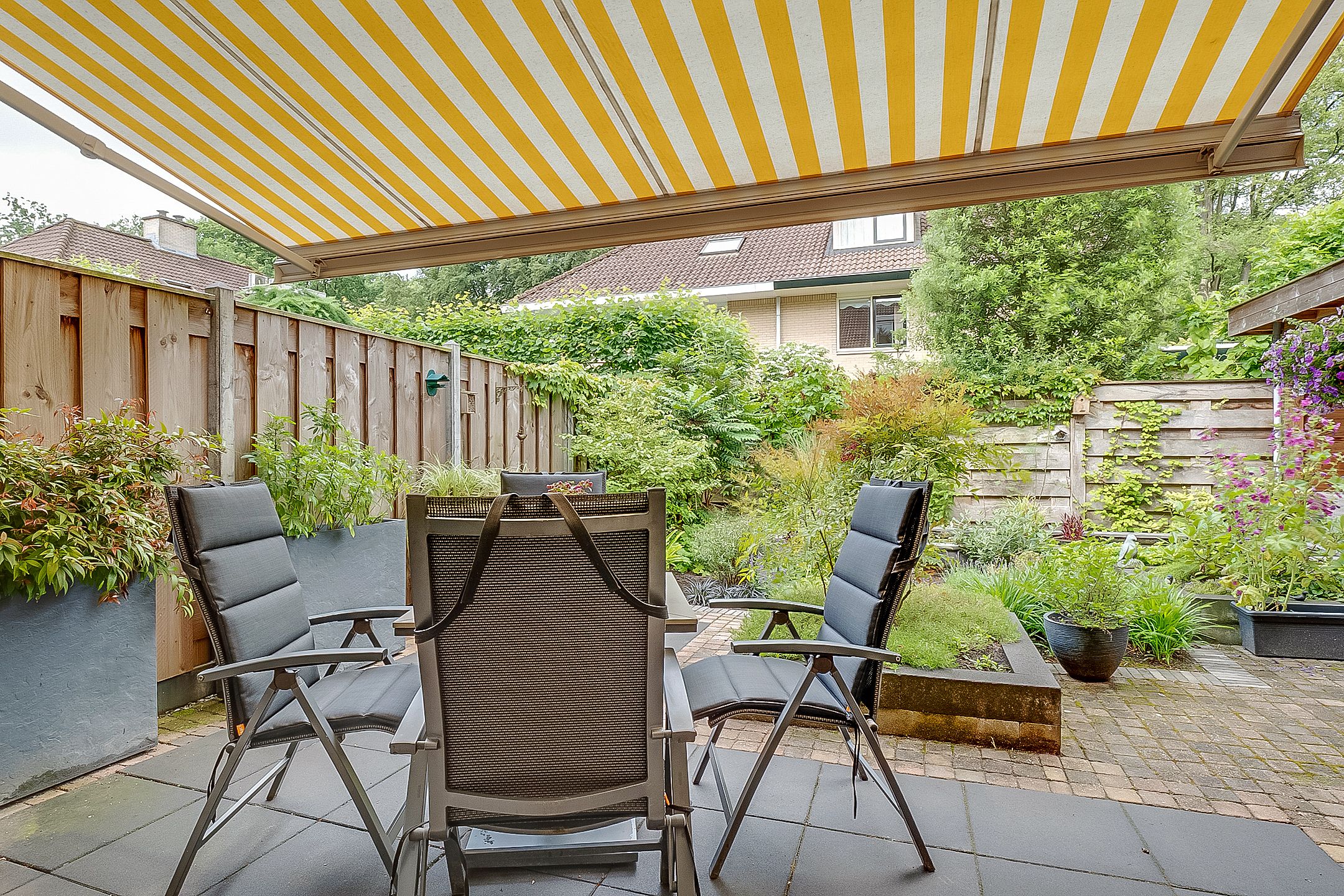 Foto 15 van Albert Plesmanring 2