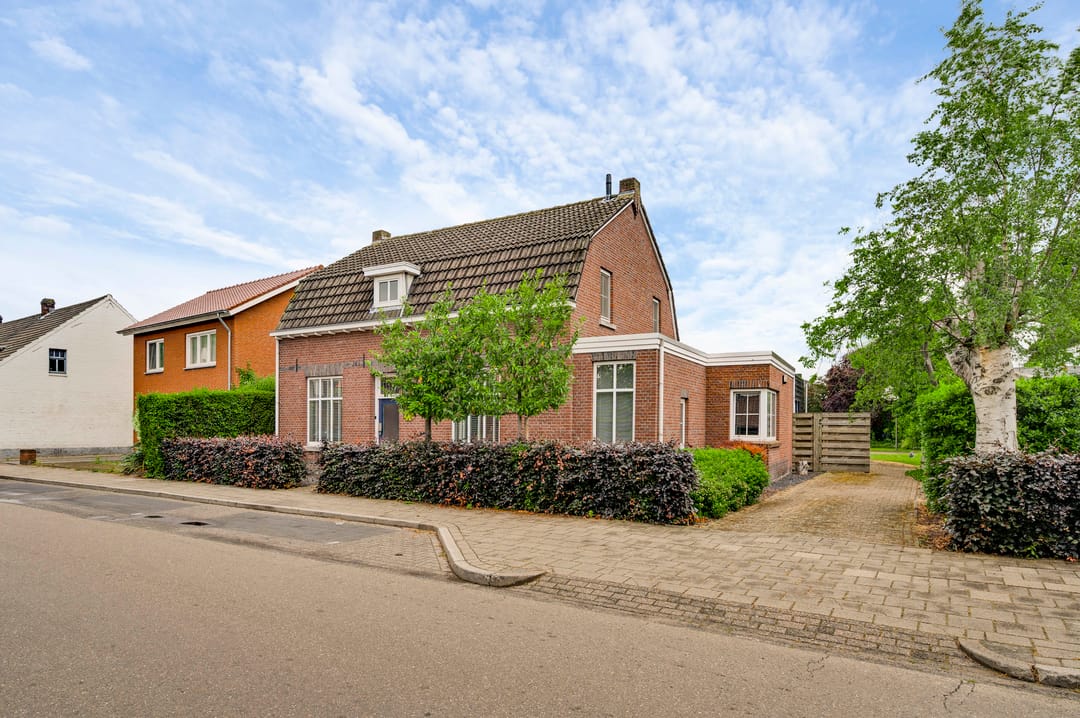 Photo 56 of Sebastiaanstraat 15