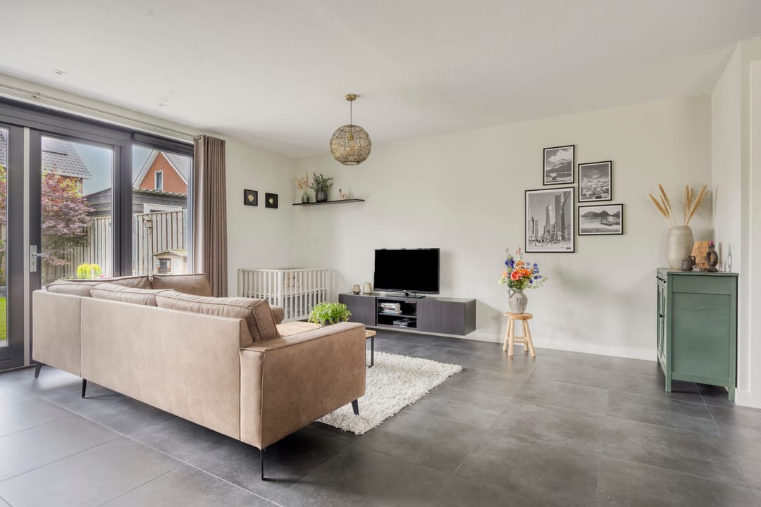 Photo 13 of Monseigneur Muskensstraat 42