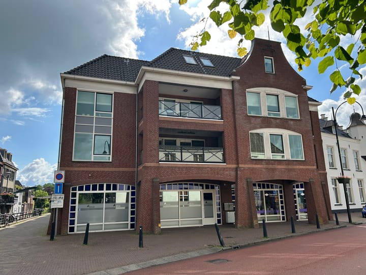Straatweg 94, Breukelen