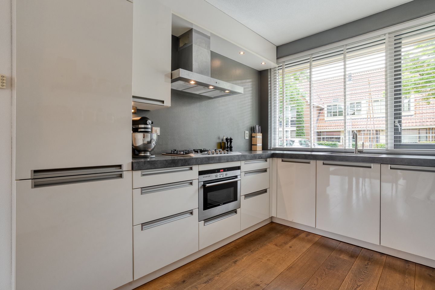 Photo 14 of Tiendschuurstraat 183
