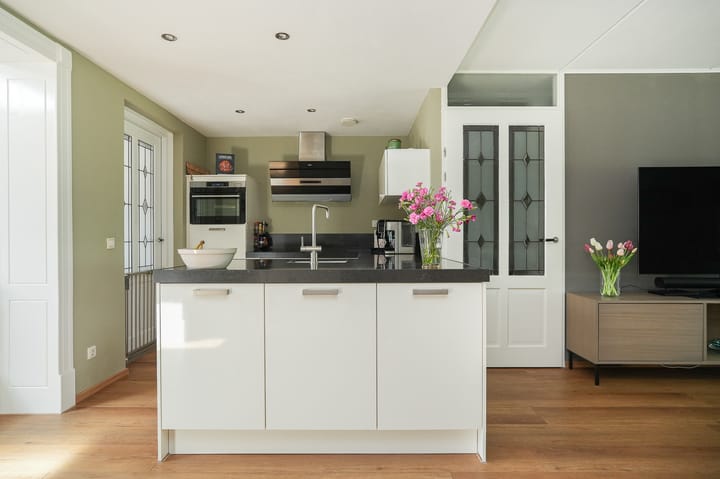 Tussenwoning te koop: Ruisvoorn 82, Tiel