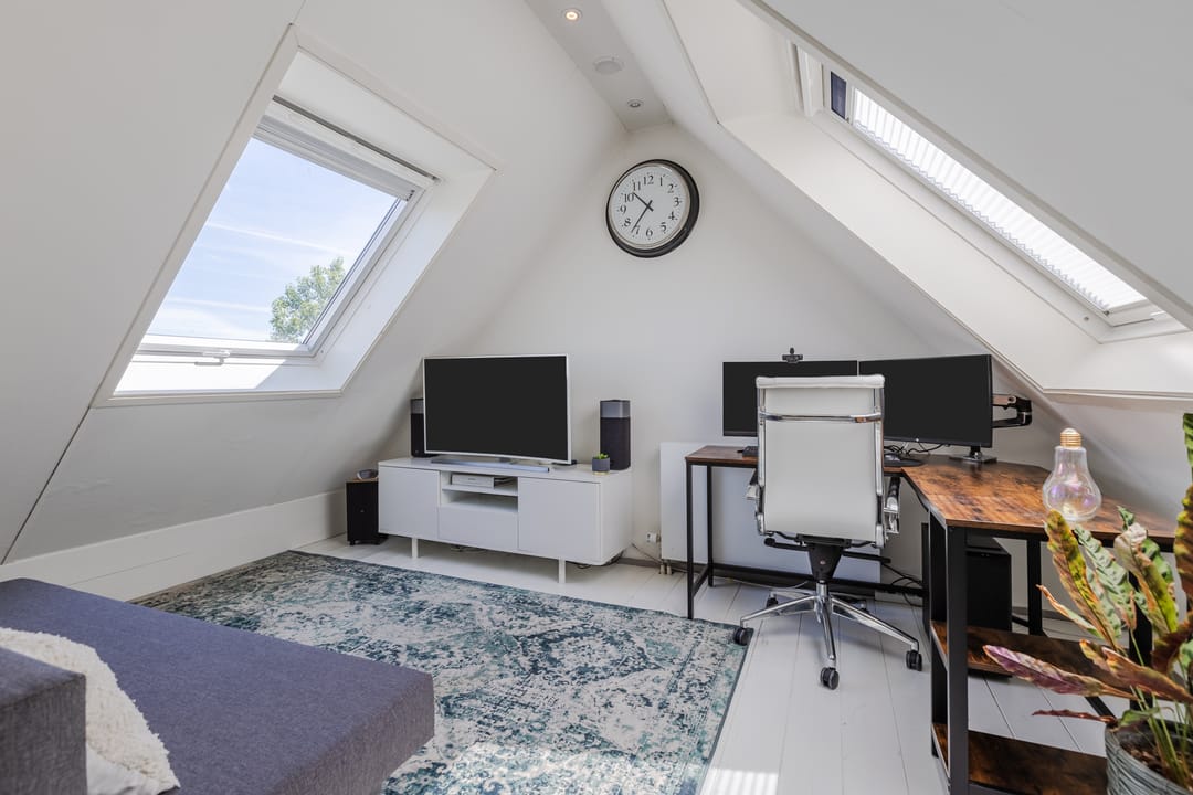 Spacious Four-Storey Townhouse with Six Bedrooms and West-Facing Terrace in Family-Friendly De Meern — 71