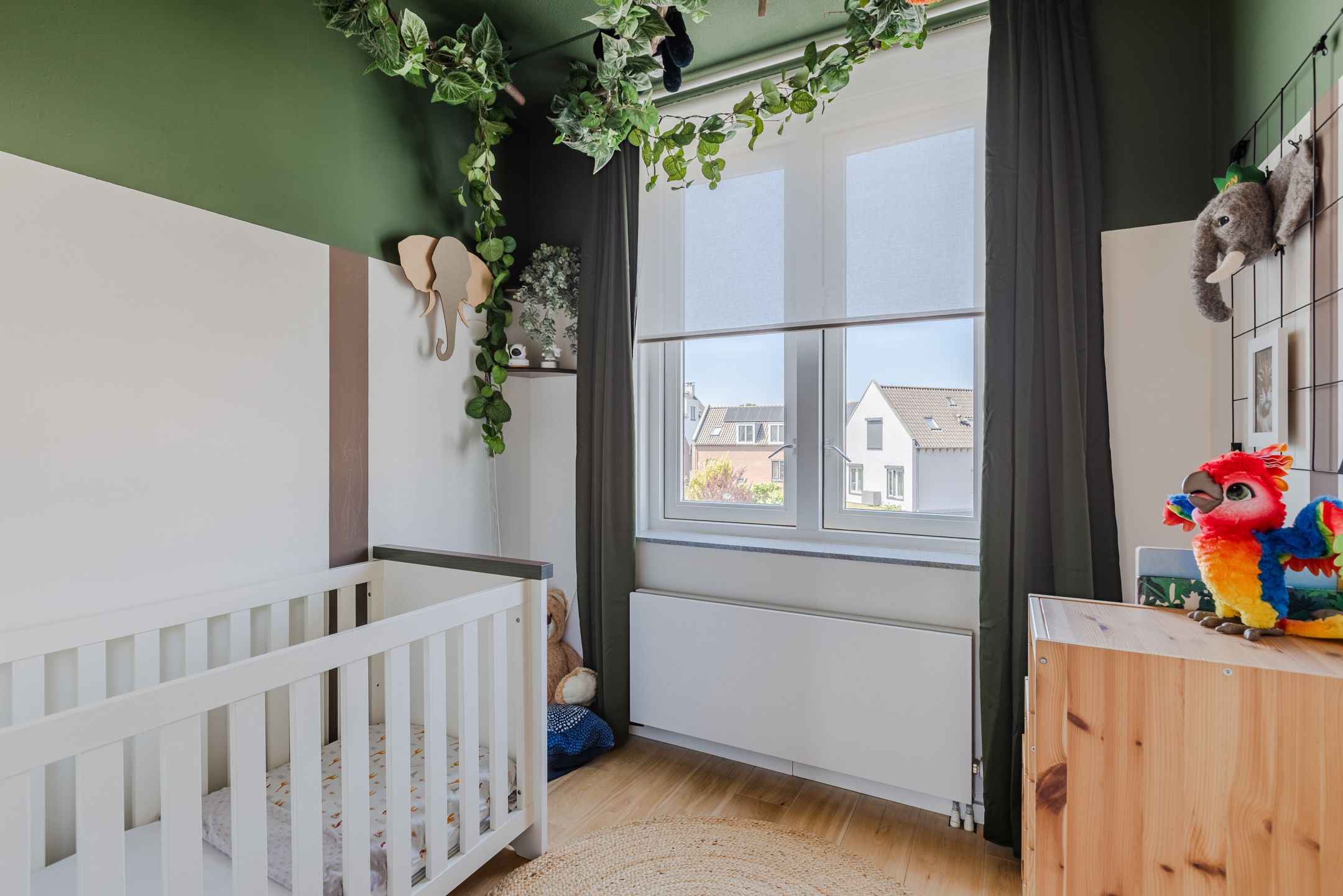 Spacious Four-Storey Townhouse with Six Bedrooms and West-Facing Terrace in Family-Friendly De Meern — 60