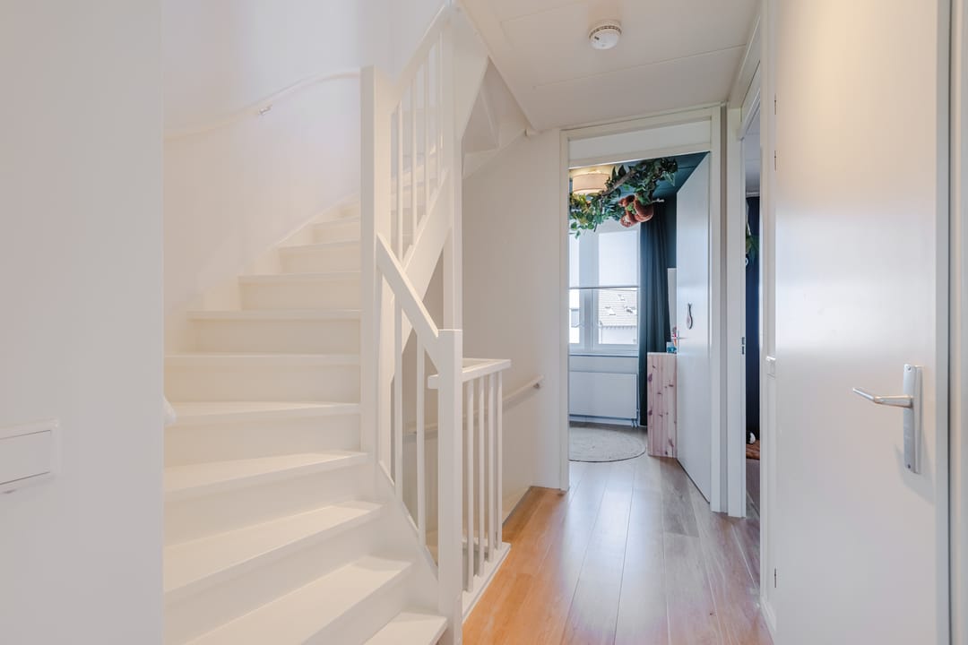 Spacious Four-Storey Townhouse with Six Bedrooms and West-Facing Terrace in Family-Friendly De Meern — 68