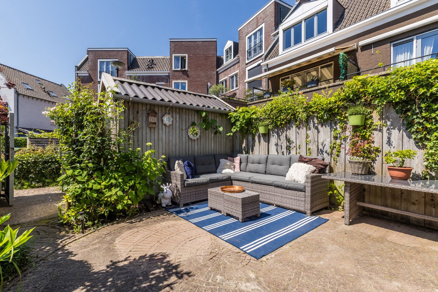 Spacious Four-Storey Townhouse with Six Bedrooms and West-Facing Terrace in Family-Friendly De Meern — 14
