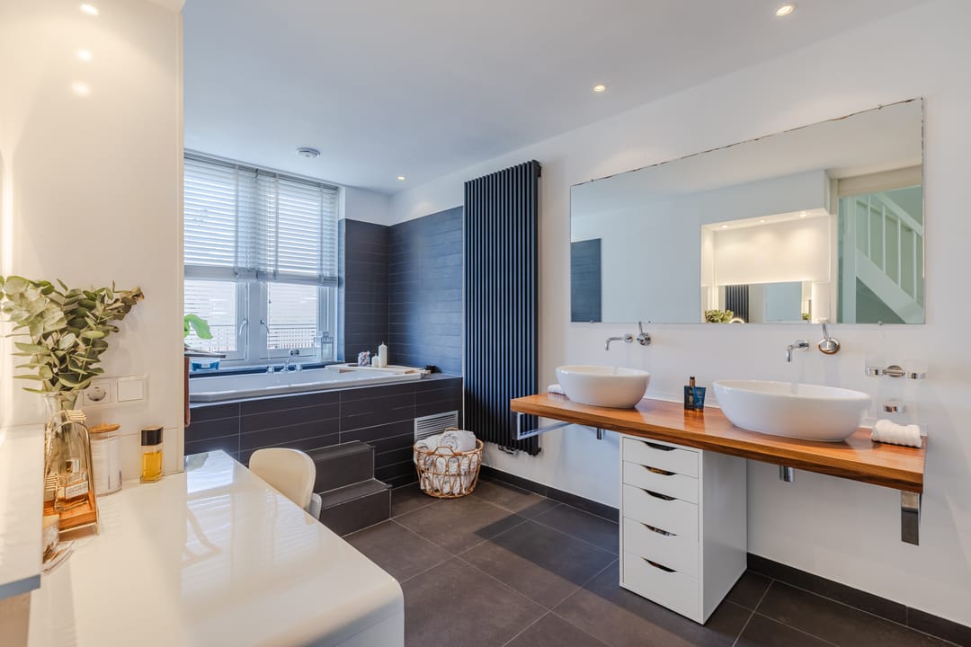 Spacious Four-Storey Townhouse with Six Bedrooms and West-Facing Terrace in Family-Friendly De Meern — 46