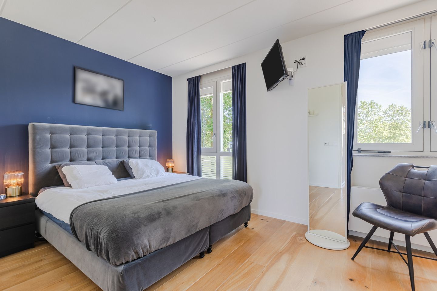 Spacious Four-Storey Townhouse with Six Bedrooms and West-Facing Terrace in Family-Friendly De Meern — 34