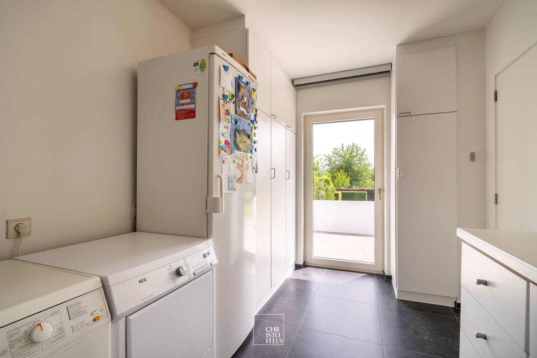 Photo 11 of Veldstraat 53