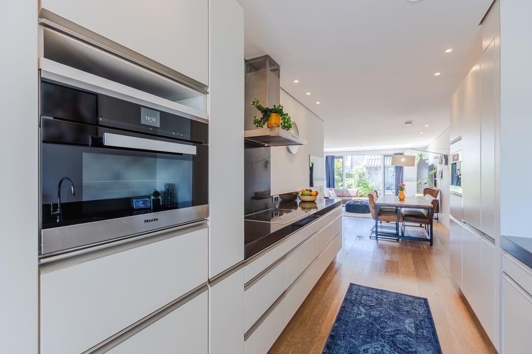 Spacious Four-Storey Townhouse with Six Bedrooms and West-Facing Terrace in Family-Friendly De Meern — 31