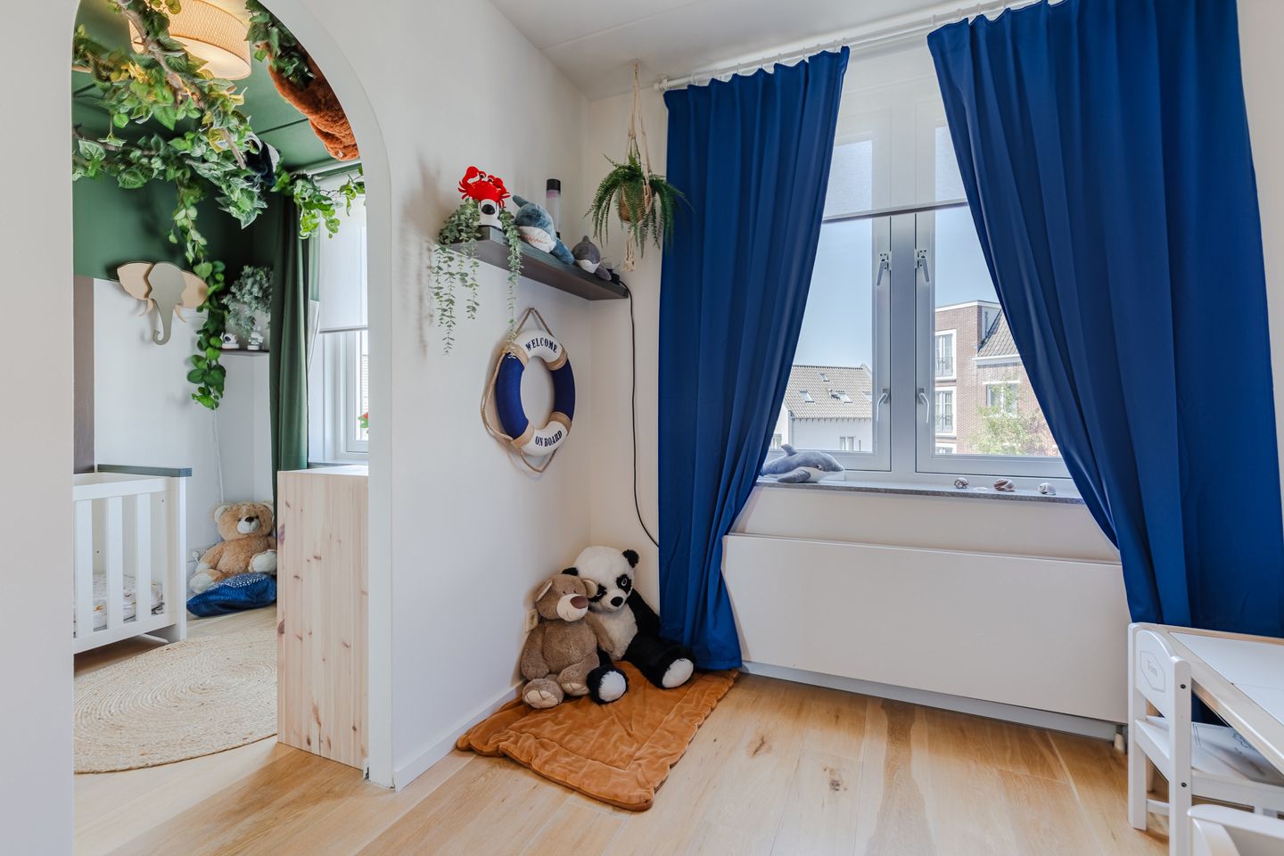 Spacious Four-Storey Townhouse with Six Bedrooms and West-Facing Terrace in Family-Friendly De Meern — 64