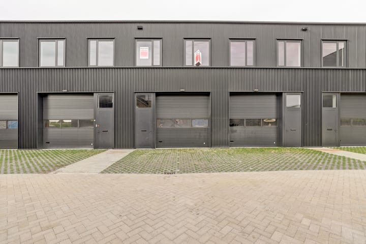 Steur 35, Waddinxveen