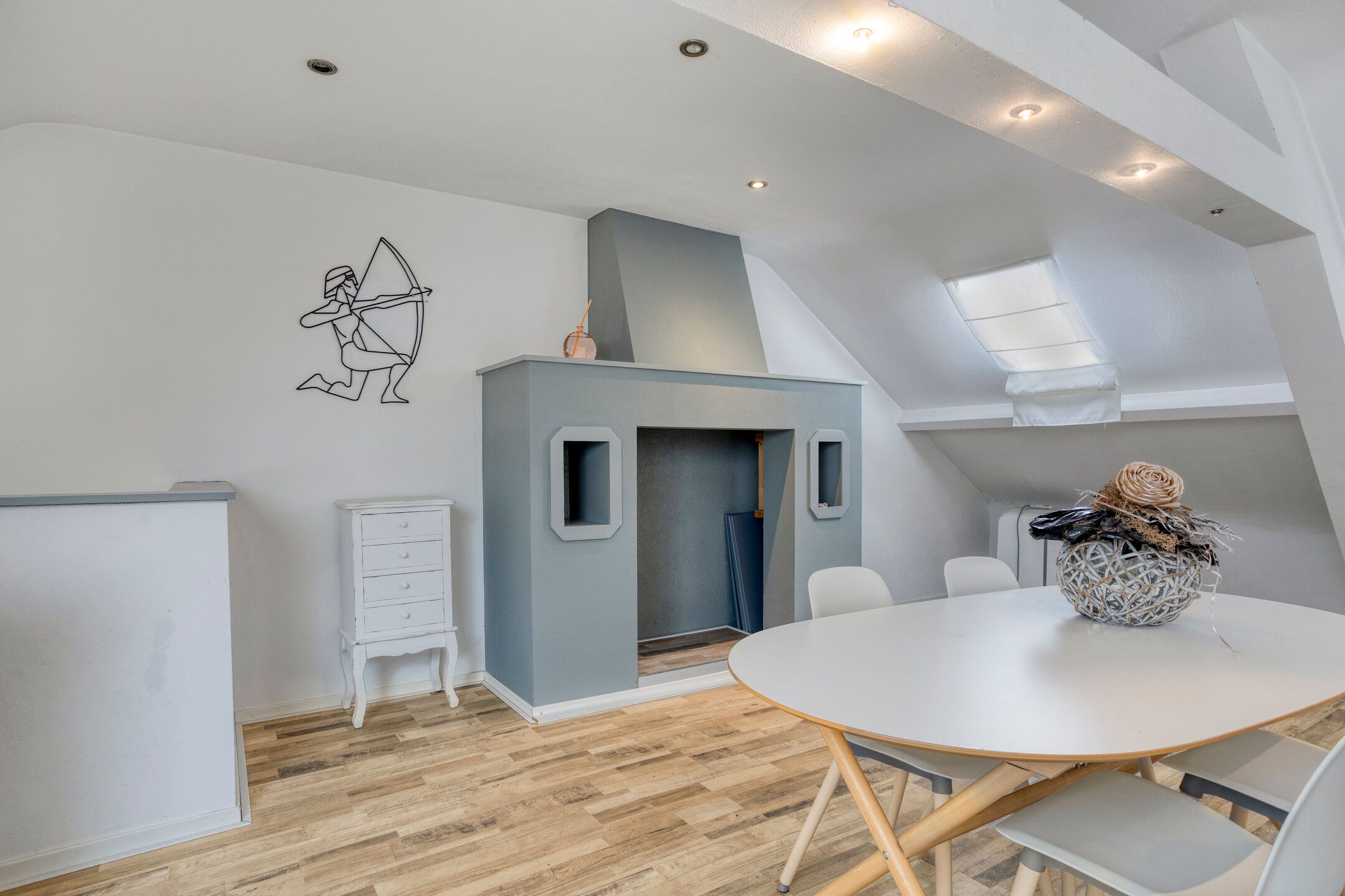 Spacious 1920s Terraced Home with Surprising Four-Level Layout — 45