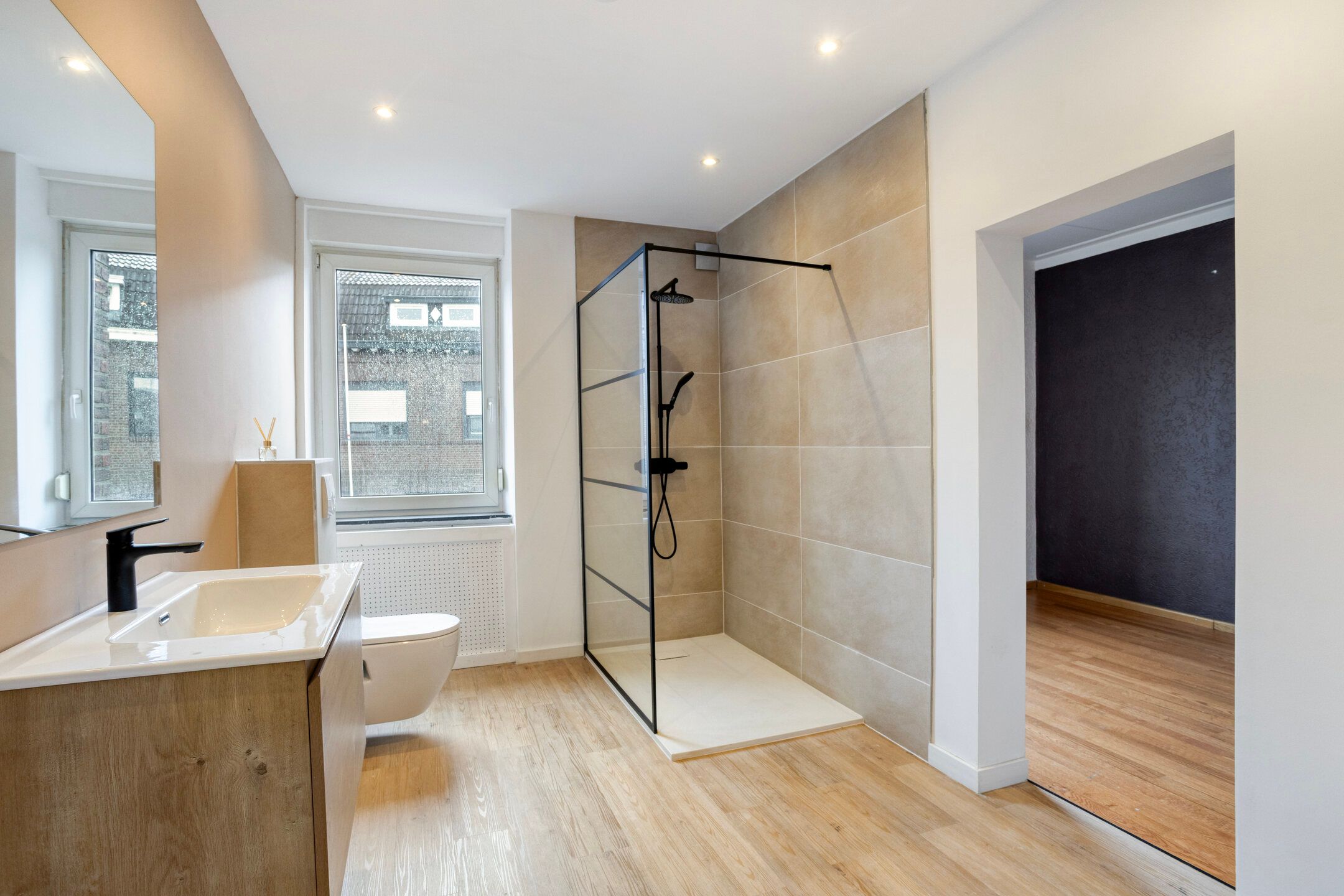Spacious 1920s Terraced Home with Surprising Four-Level Layout — 33