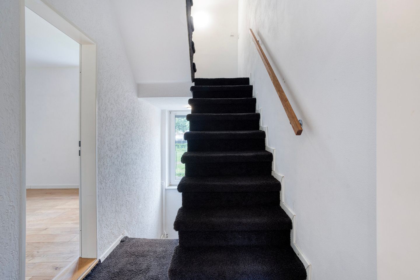 Spacious 1920s Terraced Home with Surprising Four-Level Layout — 29