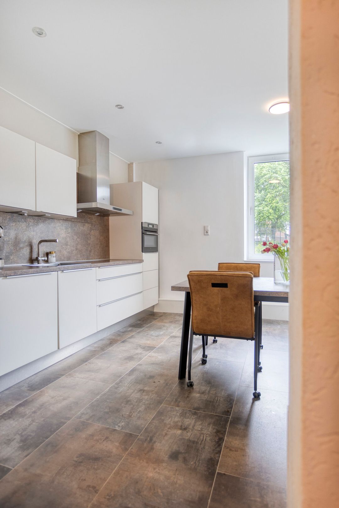 Spacious 1920s Terraced Home with Surprising Four-Level Layout — 23