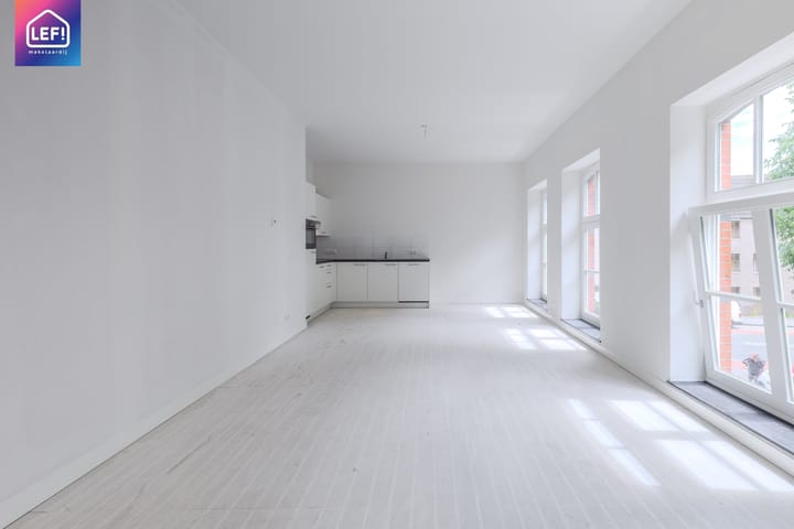 Photo 5 of Roermondsestraat 84-A