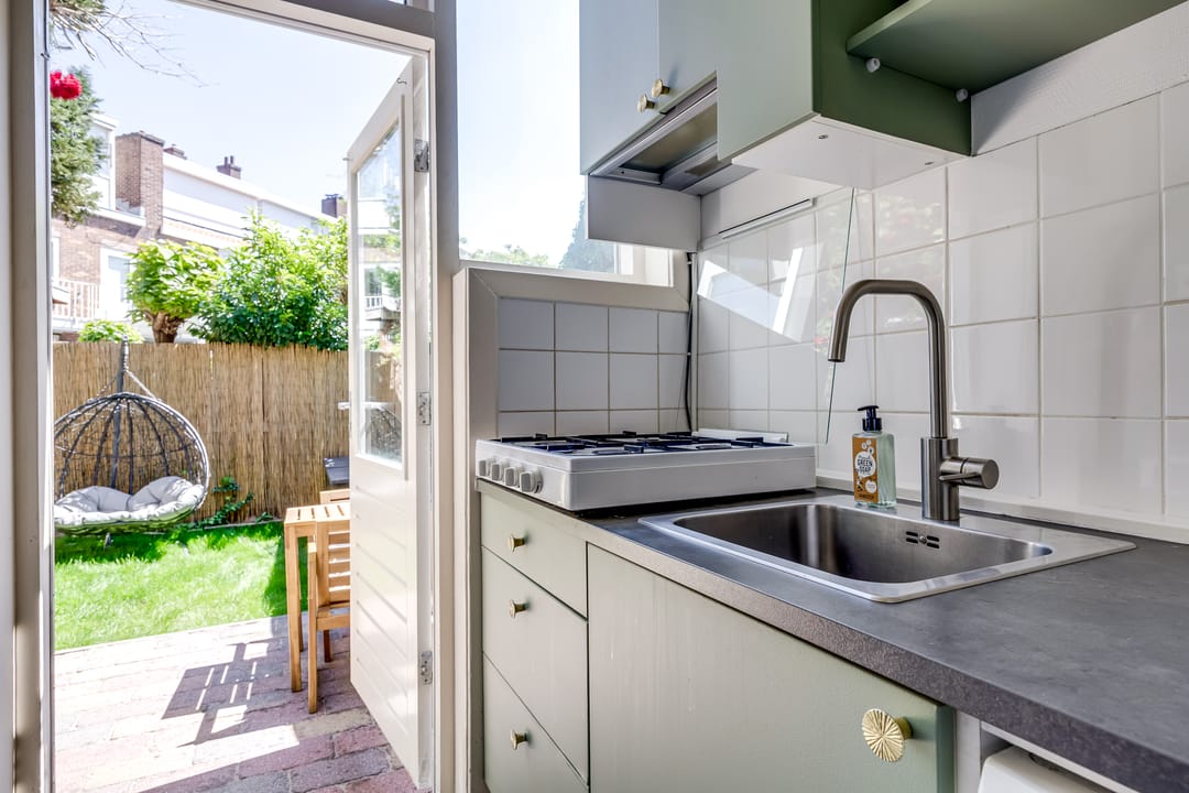Photo 13 of Van der Mondestraat 165