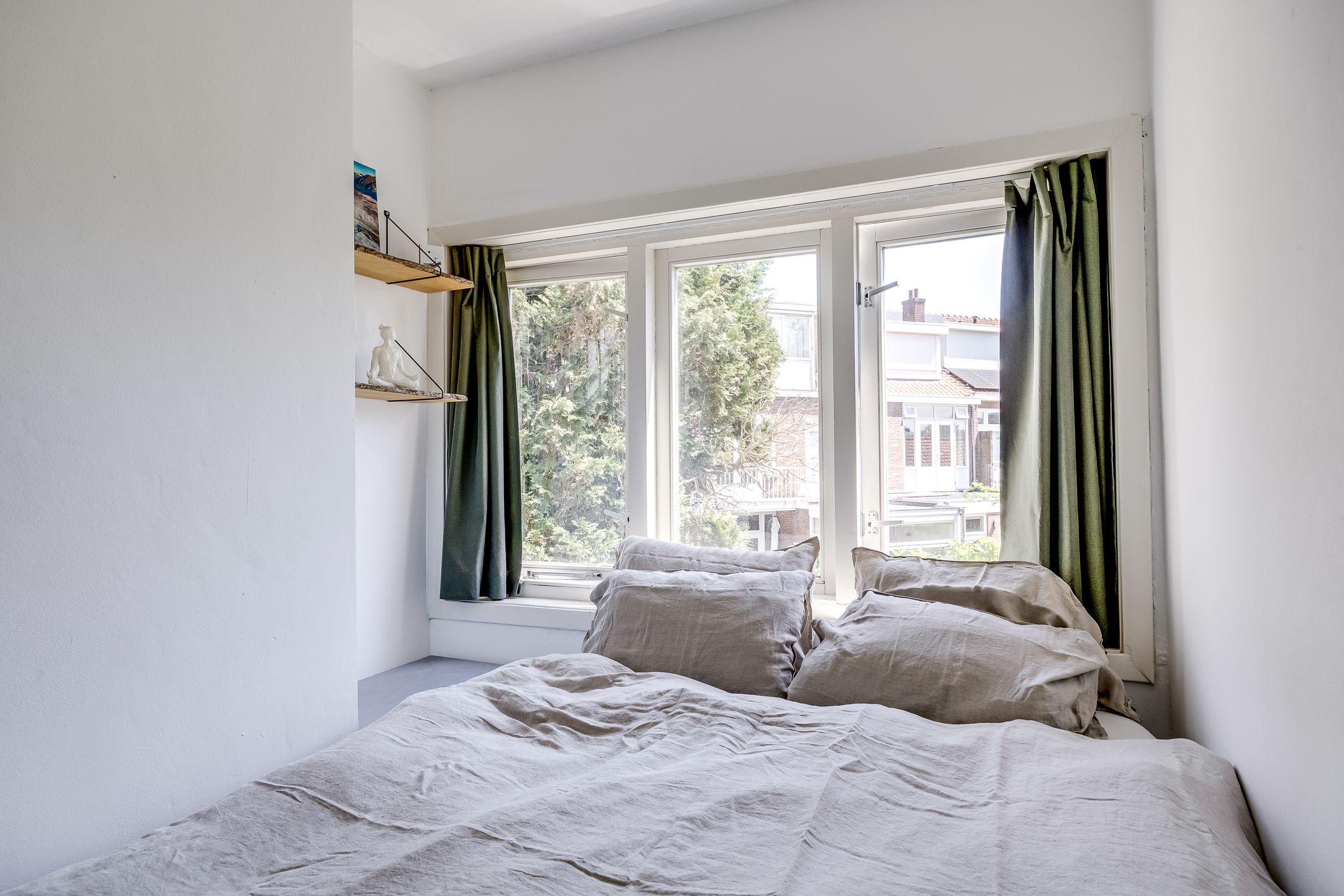 Photo 21 of Van der Mondestraat 165