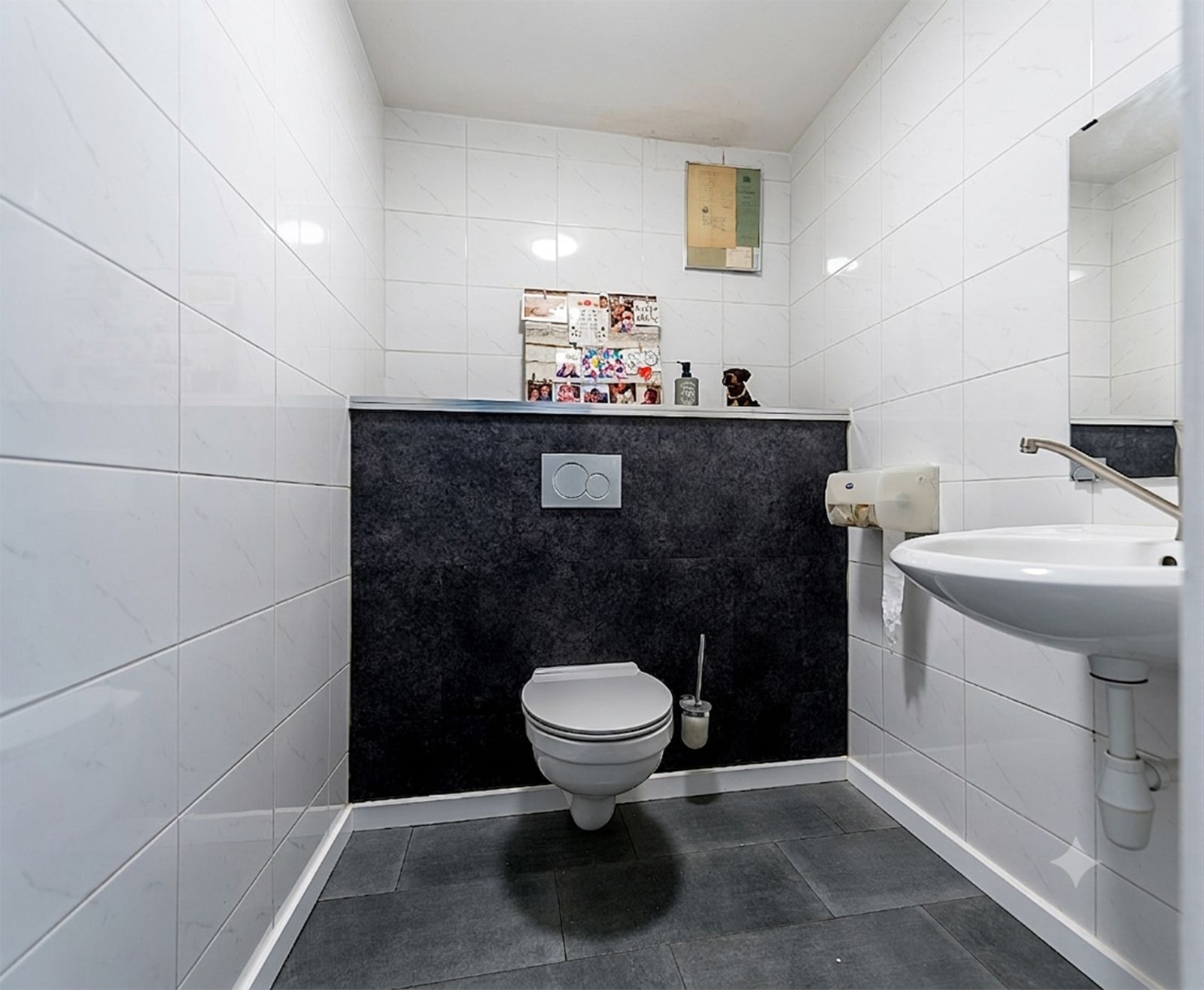 Photo 15 of Laurastraat 42