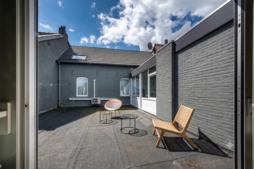 Photo 23 of Laurastraat 42