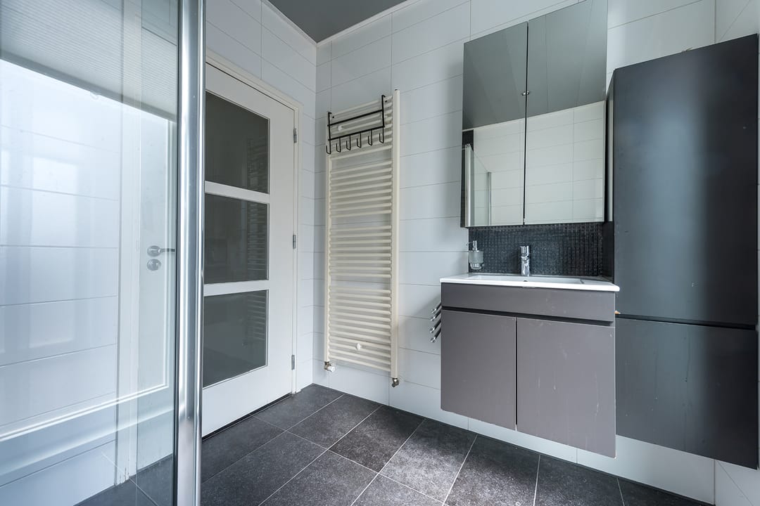 Photo 22 of Laurastraat 42