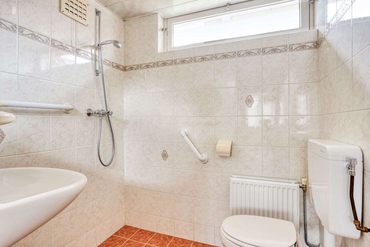 Photo 20 of Schoklandstraat 31
