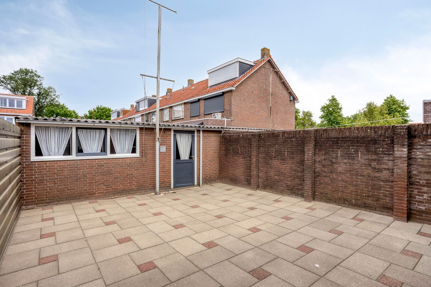 Photo 10 of Schoklandstraat 31