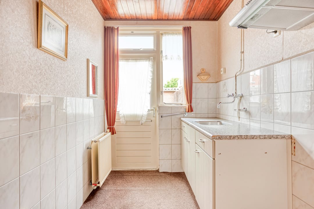 Photo 8 of Schoklandstraat 31