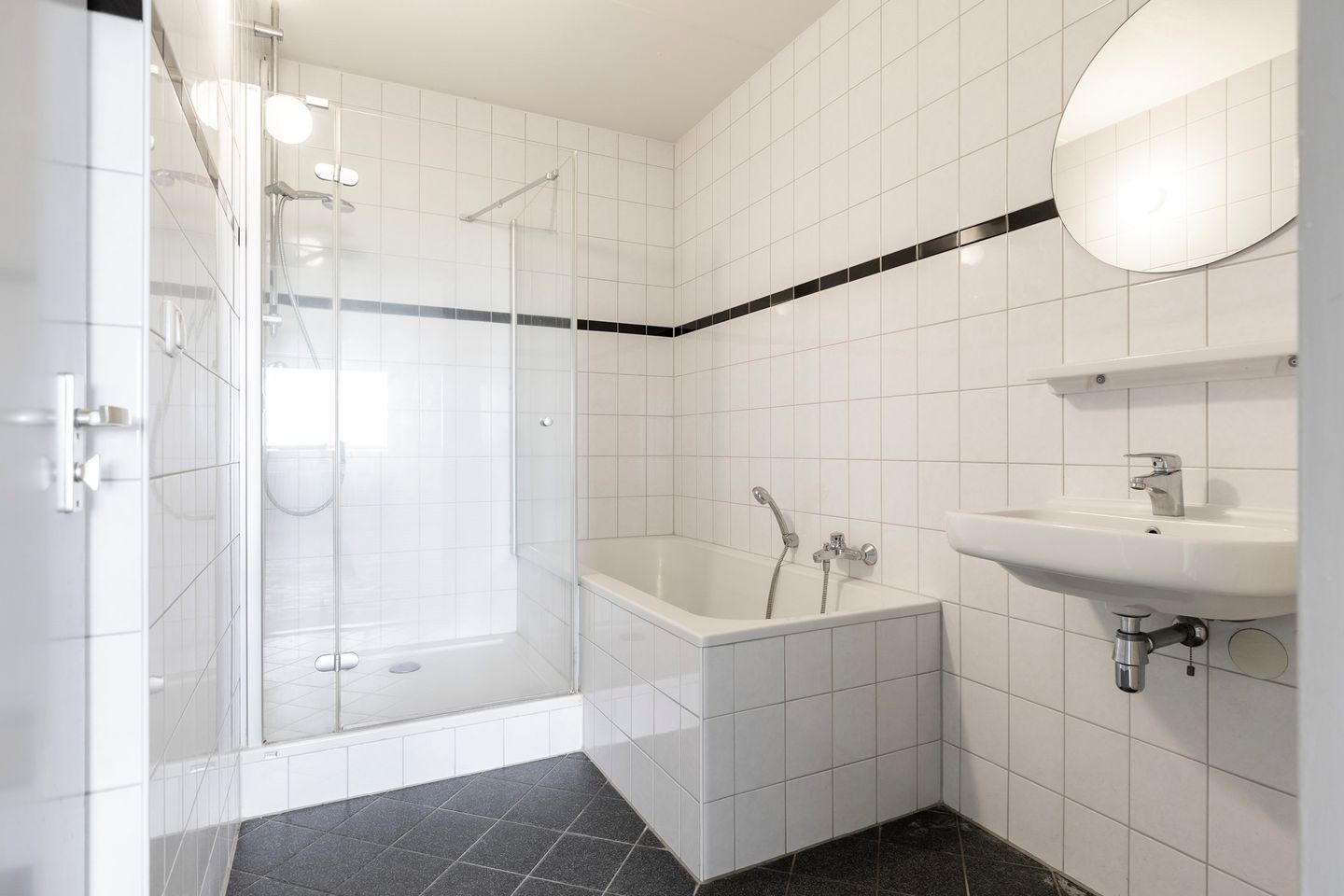 Photo 29 of Kalmoesstraat 259