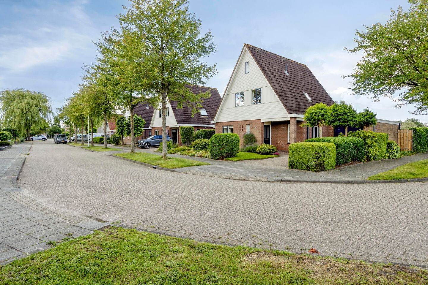 Foto 1 van Lichte 16