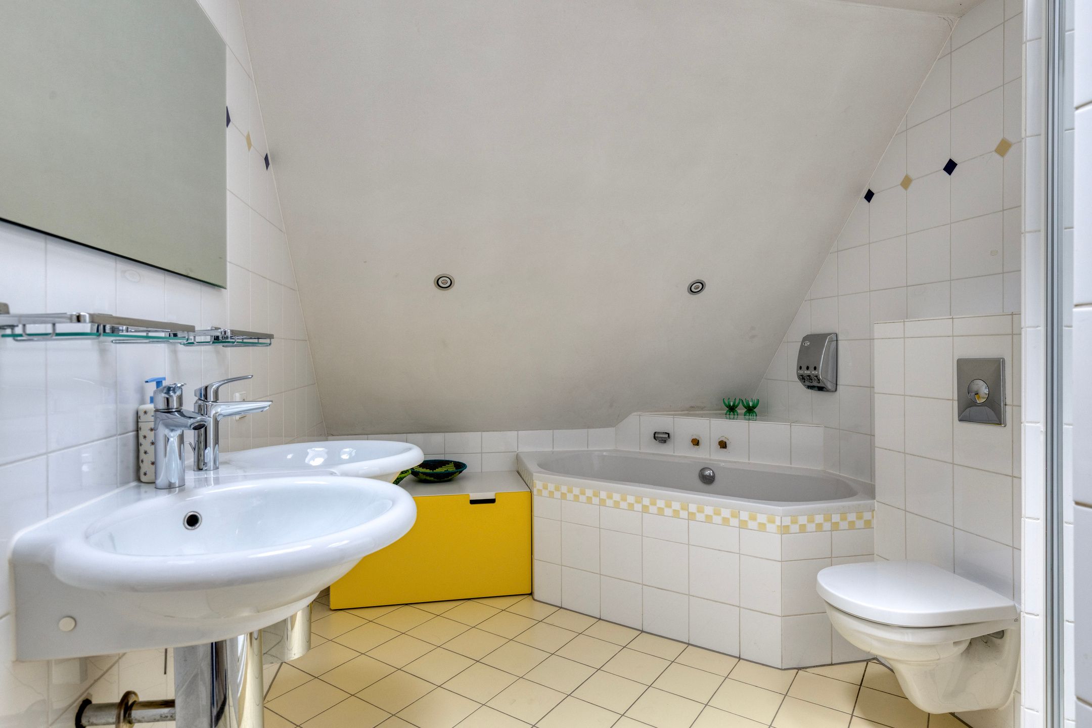 Photo 36 of Laan van Zeeman 22