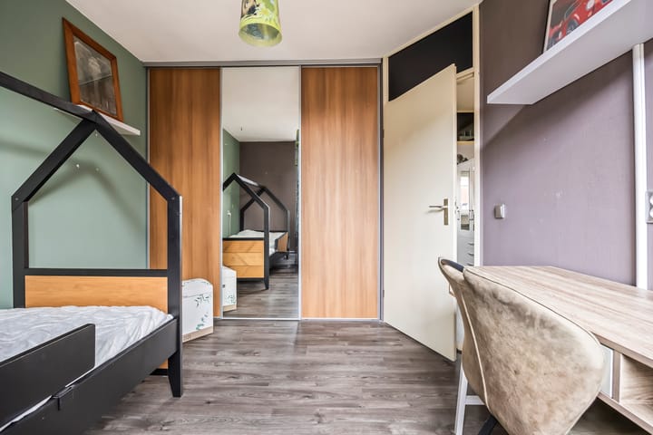 Tussenwoning te koop: Anna Bijnsstraat 4, Gorinchem