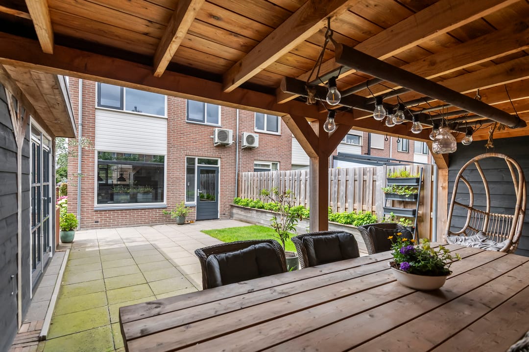 Photo 22 of Mr. R.J. van Beekhoffstraat 2
