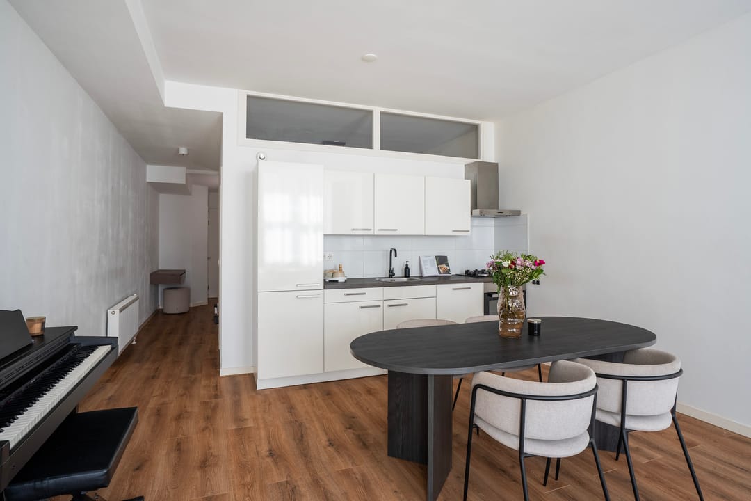 Photo 11 of Van der Palmstraat 106