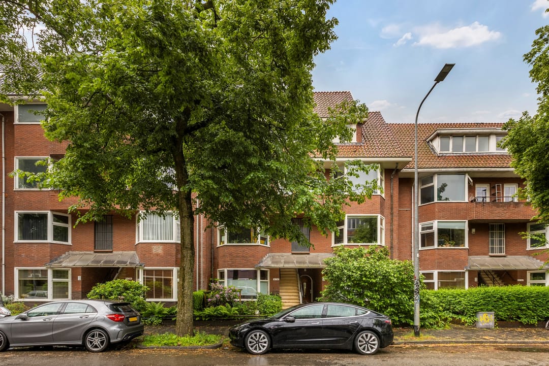 Photo 37 of Parkweg 18-A