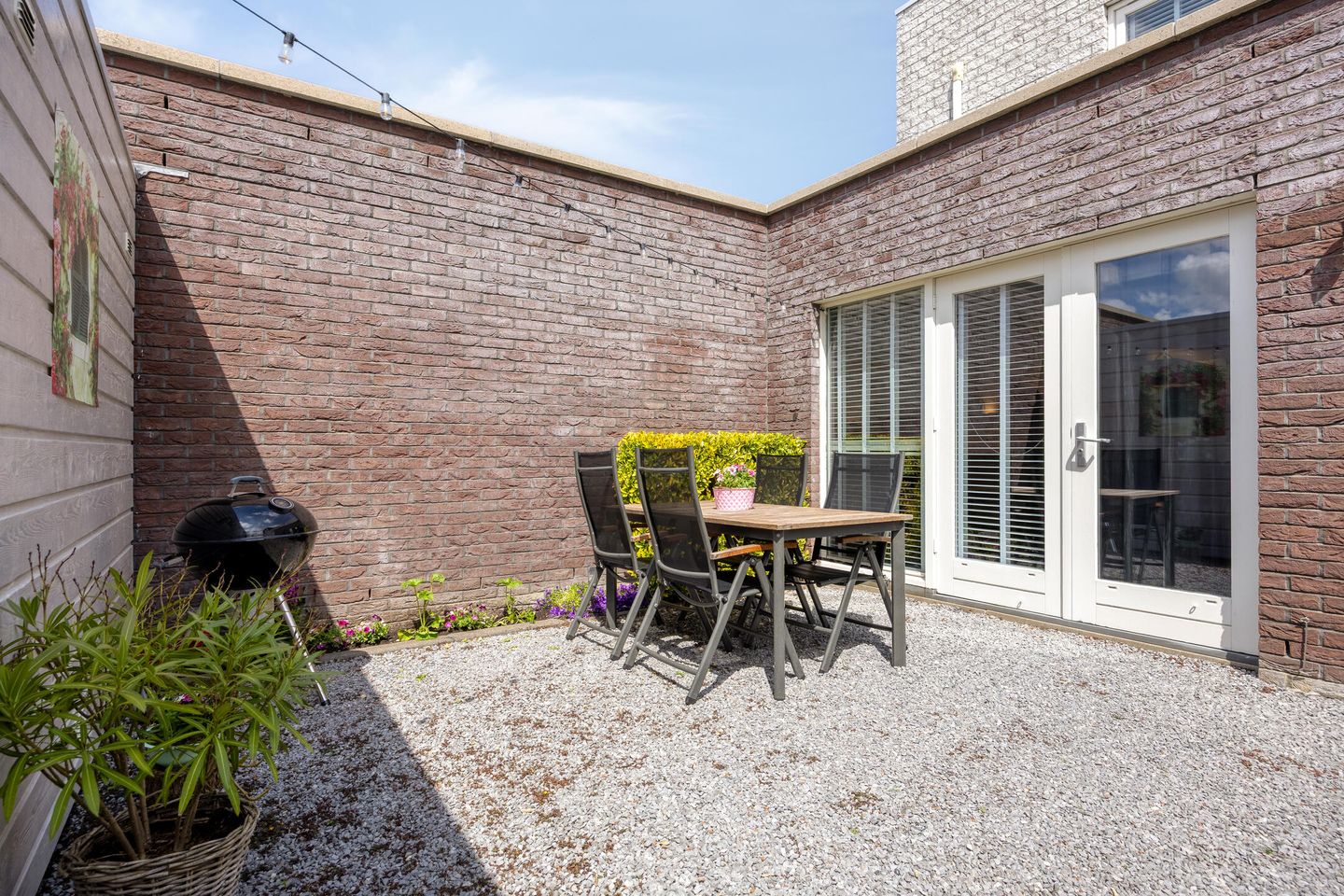 Photo 20 of Haringvliet 92