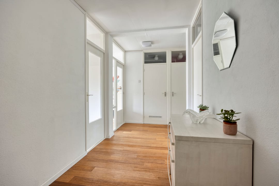 Photo 52 of Jozef Oreliosingel 7