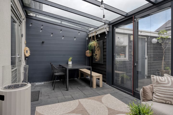 Tussenwoning te koop: Buxtehudestraat 46, Zwolle