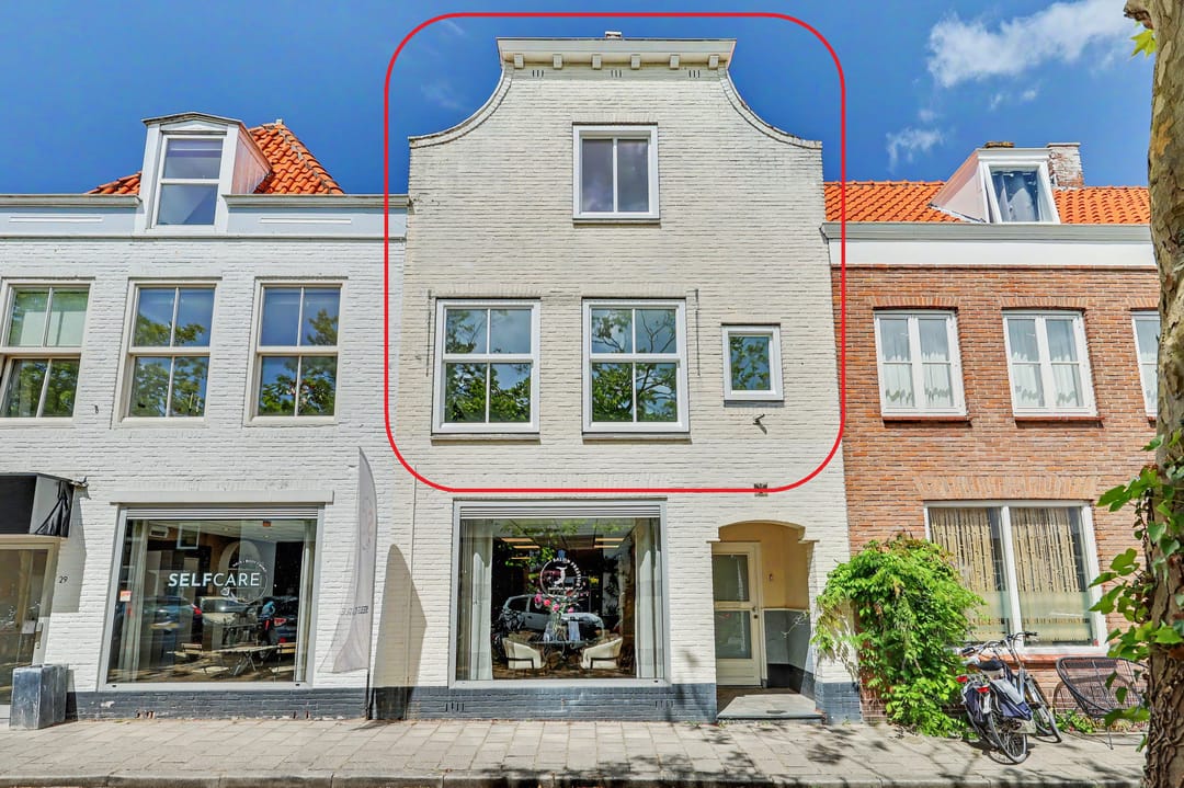 Photo 1 of Zusterstraat 31