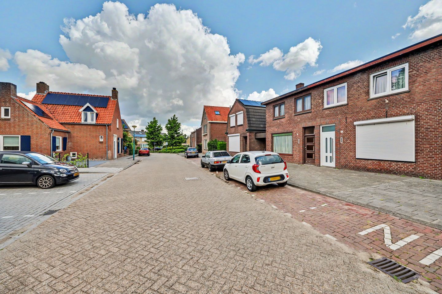 Photo 29 of Prins Hendrikstraat 13