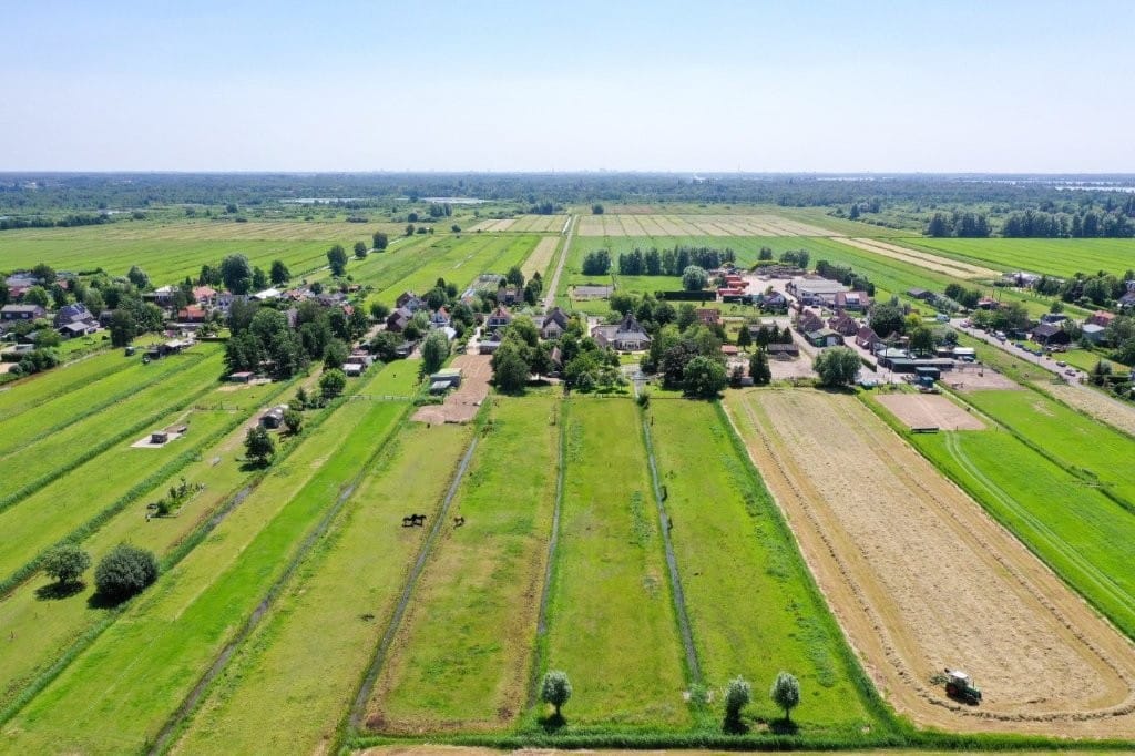 Photo 44 of Middenweg 123