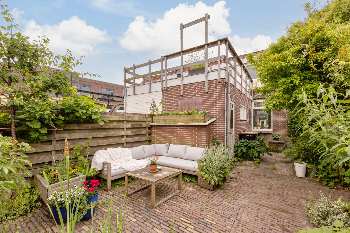 Photo 14 of Dorpsstraat 33