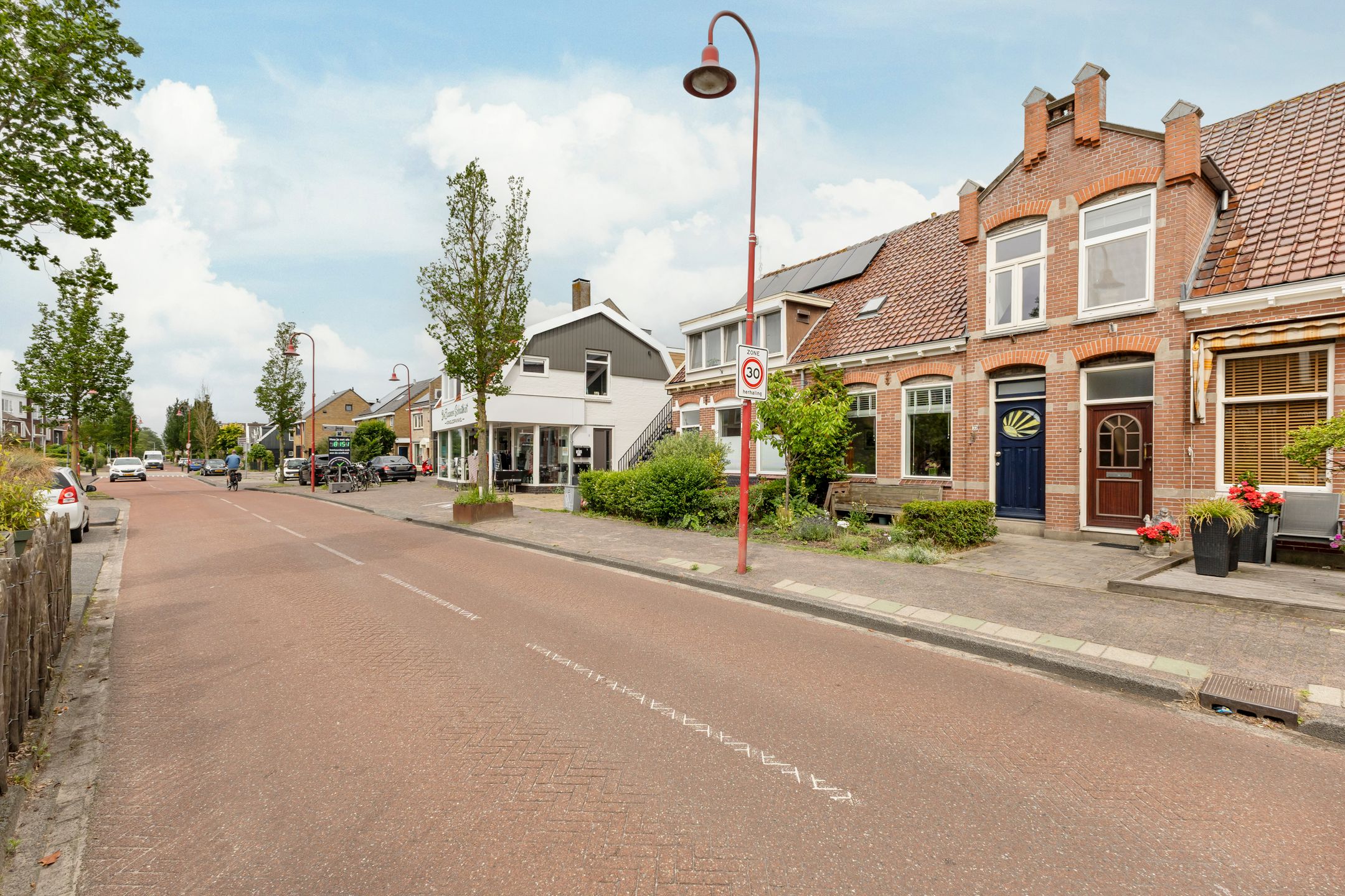 Photo 30 of Dorpsstraat 33