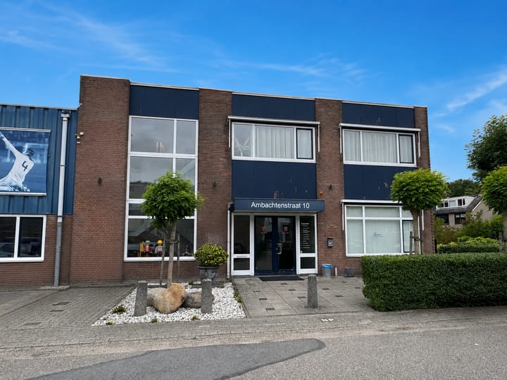 Ambachtenstraat 10, Ouderkerk aan de Amstel