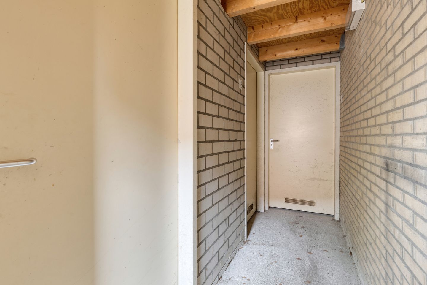 Photo 34 of Henriette Ronnerstraat 53