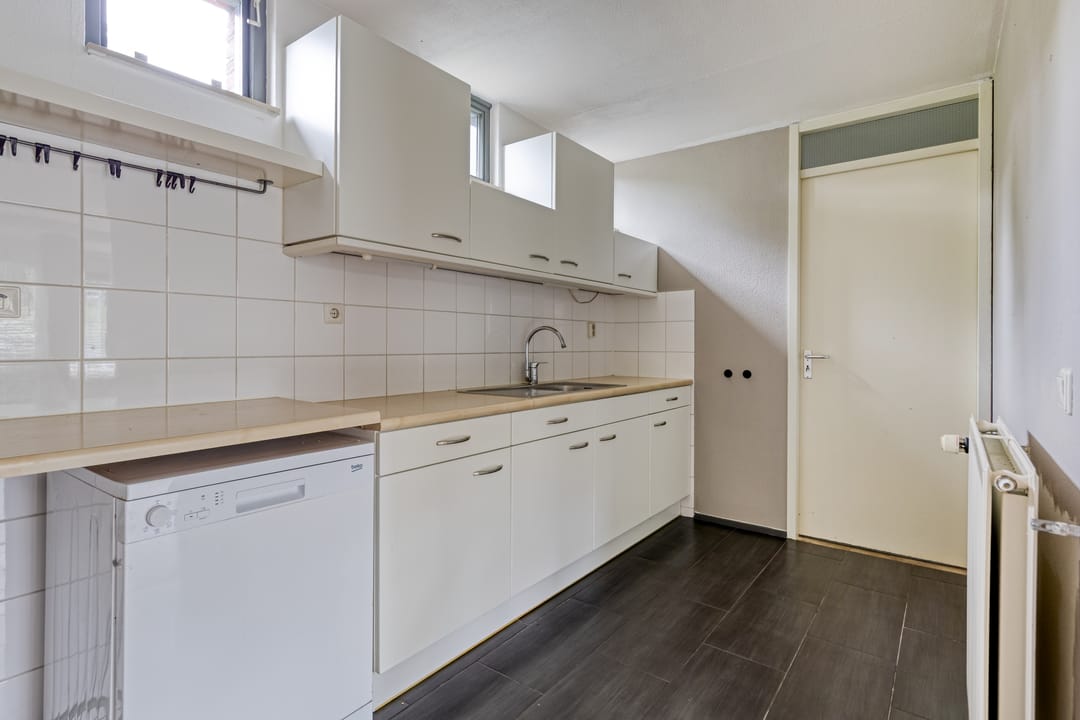 Photo 13 of Henriette Ronnerstraat 53