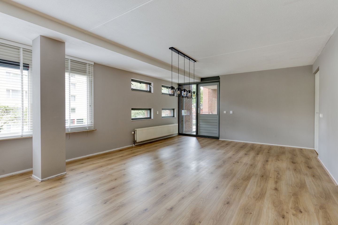 Photo 4 of Henriette Ronnerstraat 53